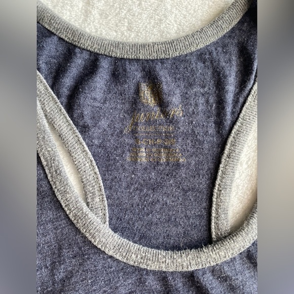 NFL Junior’s Girls New England Patriots Racker Back Tank Top Size Small GUC - Picture 5 of 10